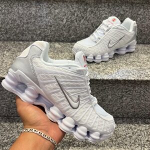 NIKE SHOX - 🐭